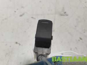 Gebruikte Ruit schakelaar elektrisch Suzuki Celerio (LF) 1.0 12V Prijs € 24,95 Margeregeling aangeboden door Bastiaan Autodemontage