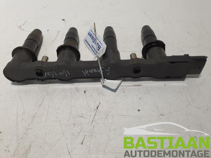Ontstekingsmodule van een Opel Astra H (L48) 1.6 16V 2010