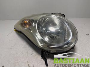 Gebruikte Koplamp rechts Suzuki Alto 1.0 12V Prijs € 99,00 Margeregeling aangeboden door Bastiaan Autodemontage