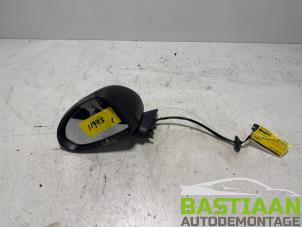 Gebruikte Spiegel Buiten links Opel Corsa D 1.3 CDTi 16V ecoFLEX Prijs € 35,00 Margeregeling aangeboden door Bastiaan Autodemontage