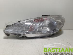 Nieuwe Koplamp links Peugeot 206 (2A/C/H/J/S) Prijs € 36,24 Inclusief btw aangeboden door Bastiaan Autodemontage