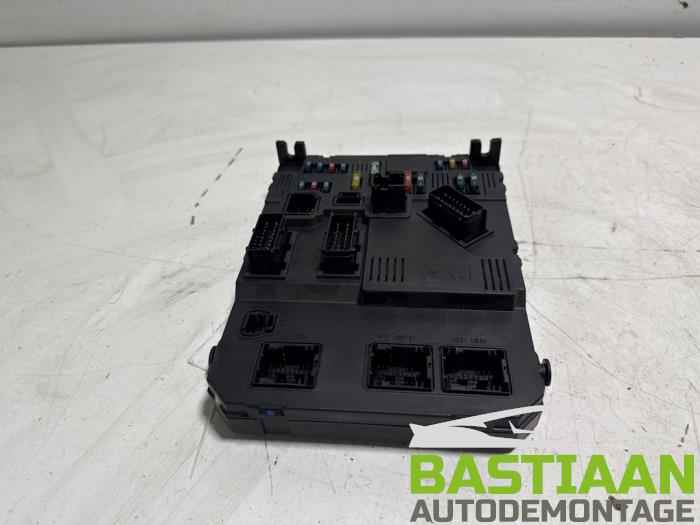 Gebruikte Computer Body Control Peugeot 206 (2A/C/H/J/S) 1.4 XR,XS,XT,Gentry Prijs op aanvraag aangeboden door Bastiaan Autodemontage