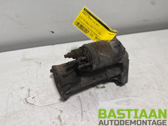 Startmotor van een Renault Scénic III (JZ) 1.5 dCi 110 2011