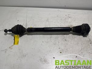 Gebruikte Aandrijfas rechts-voor Volkswagen Golf V (1K1) 1.4 GT 16V Prijs € 34,95 Margeregeling aangeboden door Bastiaan Autodemontage
