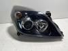 Koplamp rechts van een Opel Vectra C GTS 2.2 DIG 16V 2008