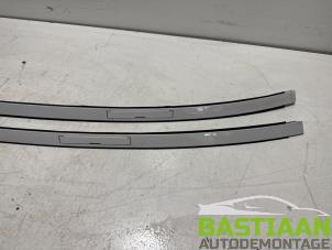 Gebruikte Daklijst set BMW 3 serie (E90) 316i 16V Prijs € 149,95 Margeregeling aangeboden door Bastiaan Autodemontage