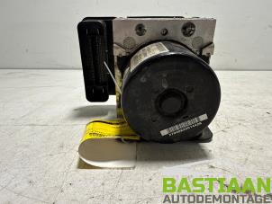 Gebruikte ABS Pomp Ford Fiesta 6 (JA8) 1.4 TDCi Prijs € 119,99 Margeregeling aangeboden door Bastiaan Autodemontage