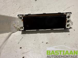 Gebruikte Display Interieur Peugeot Partner (GC/GF/GG/GJ/GK) 1.6 HDI 75 Phase 1 Prijs € 33,00 Margeregeling aangeboden door Bastiaan Autodemontage