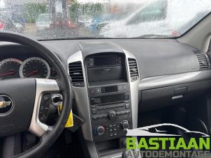 Gebruikte Display Interieur Chevrolet Captiva (C100) 2.4 16V 4x4 Prijs € 74,97 Margeregeling aangeboden door Bastiaan Autodemontage