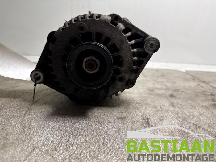 Gebruikte Dynamo Chevrolet Captiva (C100) 2.4 16V 4x4 Prijs € 74,97 Margeregeling aangeboden door Bastiaan Autodemontage