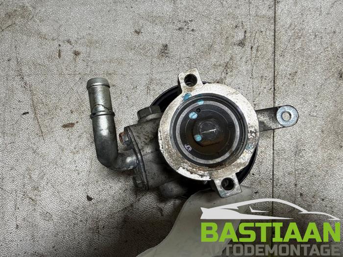 Gebruikte Servopomp Chevrolet Captiva (C100) 2.4 16V 4x4 Prijs € 69,97 Margeregeling aangeboden door Bastiaan Autodemontage