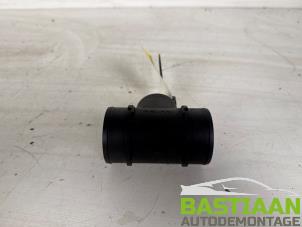 Gebruikte Luchtmassameter Opel Astra H SW (L35) 1.6 16V Twinport Prijs € 29,95 Margeregeling aangeboden door Bastiaan Autodemontage