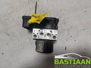 Gebruikte ABS Pomp Ford Fiesta 6 (JA8) 1.0 EcoBoost 12V 100 Prijs € 184,99 Margeregeling aangeboden door Bastiaan Autodemontage