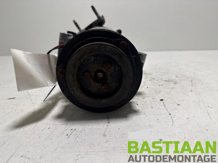Gebruikte Aircopomp Ford Kuga II (DM2) 2.0 TDCi 16V 140 Prijs € 94,99 Margeregeling aangeboden door Bastiaan Autodemontage