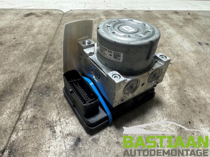 Gebruikte ABS Pomp Opel Corsa F (UB/UH/UP) 1.2 12V 75 Prijs € 149,97 Margeregeling aangeboden door Bastiaan Autodemontage