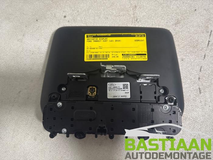 Navigatie Display van een Ford Transit Custom 2.0 TDCi 16V Eco Blue 105 2018