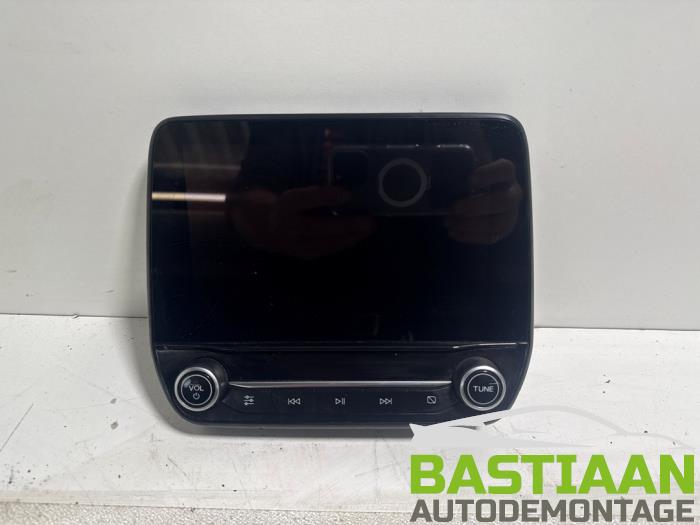 Navigatie Display van een Ford Transit Custom 2.0 TDCi 16V Eco Blue 105 2018