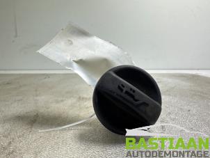 Gebruikte Oliedop Peugeot Partner 1.6 HDI 75 Prijs € 14,95 Margeregeling aangeboden door Bastiaan Autodemontage