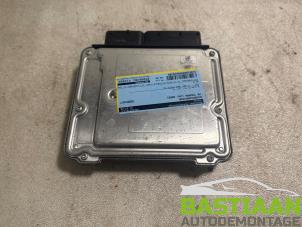 Gebruikte Boordcomputer Volkswagen Touran (1T1/T2) 2.0 FSI 16V Prijs € 99,99 Margeregeling aangeboden door Bastiaan Autodemontage