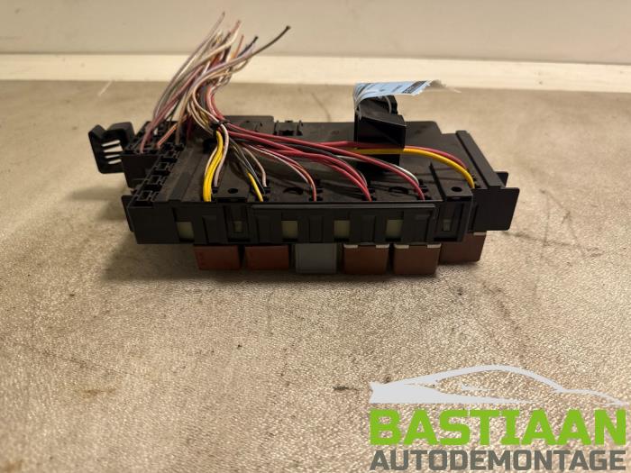 Computer Body Control van een Renault Clio II (BB/CB) 1.4 2000