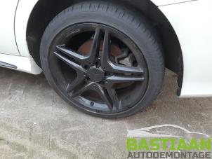 Gebruikte Sportvelgen Set Mercedes CLA (117.3) 1.6 CLA-180 16V Prijs € 399,95 Margeregeling aangeboden door Bastiaan Autodemontage