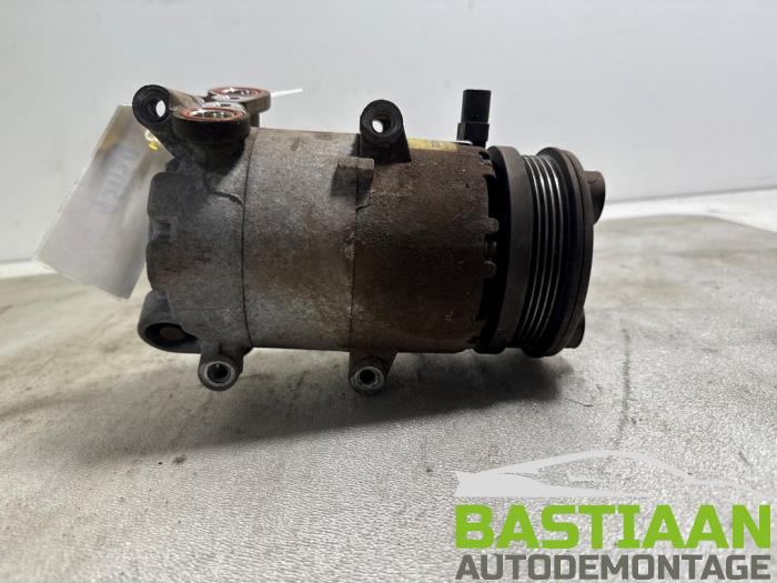 Gebruikte Aircopomp Ford Focus C-Max 1.8 16V Prijs € 49,99 Margeregeling aangeboden door Bastiaan Autodemontage