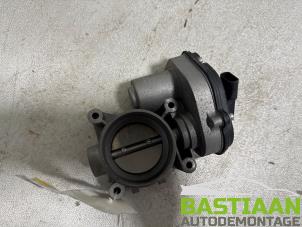 Gebruikte Gasklephuis Ford Focus C-Max 1.8 16V Prijs € 49,99 Margeregeling aangeboden door Bastiaan Autodemontage