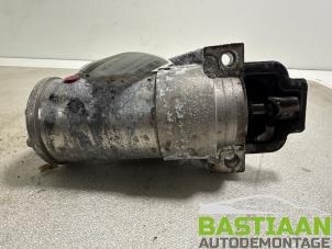 Startmotor van een Ford Transit Custom 2.0 TDCi 16V Eco Blue 105 2018