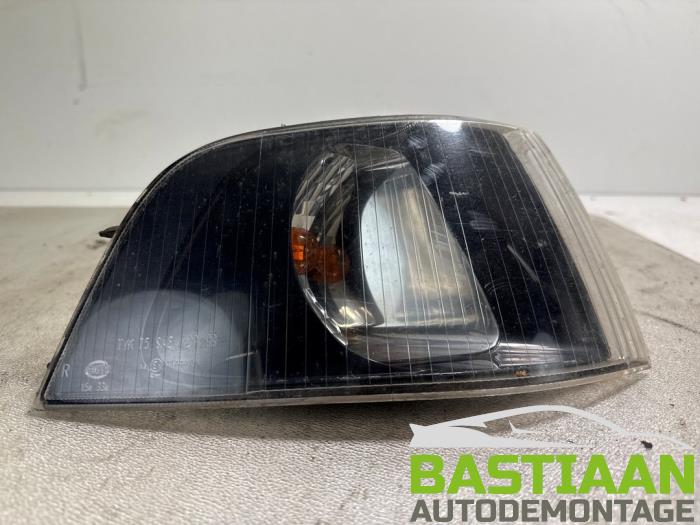 Gebruikte Pinker rechts Volvo V40 (VW) 1.8 16V Prijs € 9,95 Margeregeling aangeboden door Bastiaan Autodemontage
