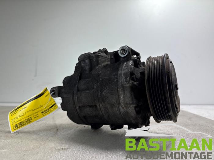 Gebruikte Aircopomp Volkswagen Golf V (1K1) 1.6 FSI 16V Prijs € 59,95 Margeregeling aangeboden door Bastiaan Autodemontage