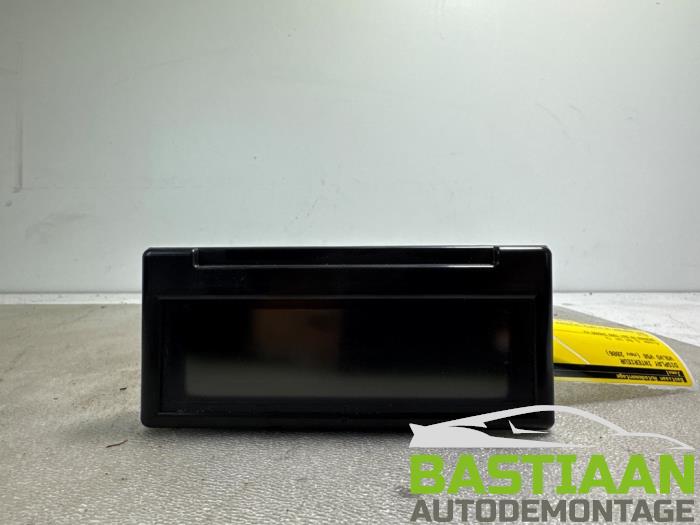 Gebruikte Display Interieur Volvo V50 (MW) 2.0 16V Prijs € 24,95 Margeregeling aangeboden door Bastiaan Autodemontage