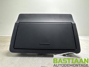 Gebruikte Display Interieur Audi A1 (8X1/8XK) 1.4 TDI Ultra 12V Prijs € 84,99 Margeregeling aangeboden door Bastiaan Autodemontage