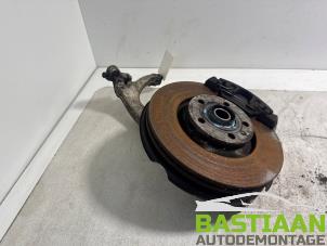 Gebruikte Fusee houder links-voor Seat Exeo (3R2) 2.0 TDI 16V Prijs € 199,99 Margeregeling aangeboden door Bastiaan Autodemontage