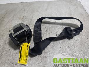 Gebruikte Veiligheidsgordel rechts-voor Seat Exeo (3R2) 2.0 TDI 16V Prijs € 74,99 Margeregeling aangeboden door Bastiaan Autodemontage