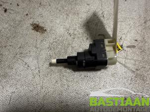 Gebruikte Schakelaar Remlicht Seat Exeo (3R2) 2.0 TDI 16V Prijs € 14,99 Margeregeling aangeboden door Bastiaan Autodemontage
