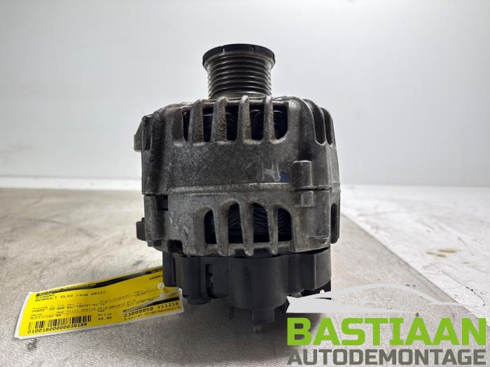 Gebruikte Dynamo Renault Clio IV (5R) 0.9 Energy TCE 90 12V Prijs € 44,95 Margeregeling aangeboden door Bastiaan Autodemontage
