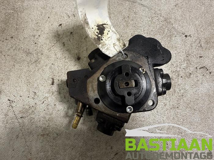 Gebruikte Hogedrukpomp Opel Astra J Sports Tourer (PD8/PE8/PF8) 1.3 CDTI 16V ecoFlex Prijs € 124,99 Margeregeling aangeboden door Bastiaan Autodemontage