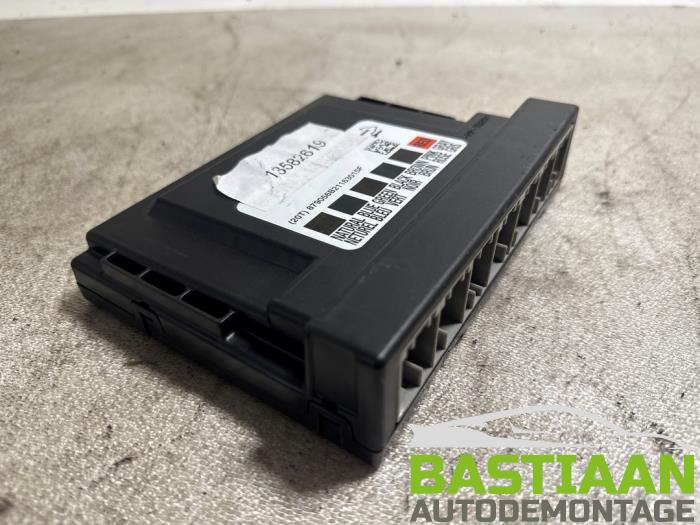 Computer Body Control van een Opel Astra J Sports Tourer (PD8/PE8/PF8) 1.3 CDTI 16V ecoFlex 2011