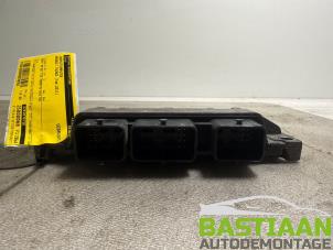 Gebruikte Inspuitcomputer Renault Twingo II (CN) 1.2 16V Prijs € 114,99 Margeregeling aangeboden door Bastiaan Autodemontage