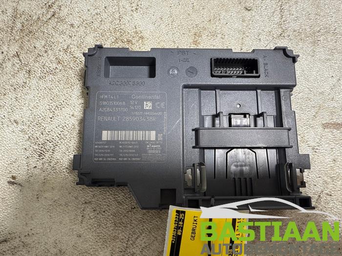 Gebruikte Computer Diversen Renault Clio IV (5R) 0.9 Energy TCE 90 12V Prijs € 44,99 Margeregeling aangeboden door Bastiaan Autodemontage