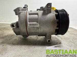 Gebruikte Aircopomp Renault Clio IV (5R) 0.9 Energy TCE 90 12V Prijs € 99,99 Margeregeling aangeboden door Bastiaan Autodemontage