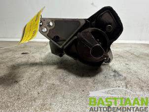 Gebruikte Startmotor Renault Clio IV (5R) 0.9 Energy TCE 90 12V Prijs € 29,99 Margeregeling aangeboden door Bastiaan Autodemontage