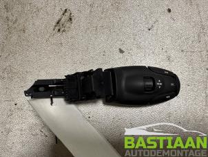 Gebruikte Radio Afstandbediening Peugeot Partner (GC/GF/GG/GJ/GK) 1.6 HDI 90 Prijs € 29,99 Margeregeling aangeboden door Bastiaan Autodemontage