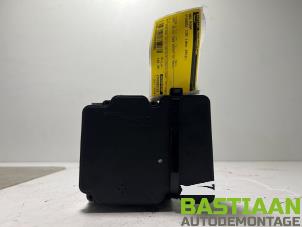 Gebruikte ABS Pomp Hyundai i30 Wagon (GDHF5) 1.6 CRDi 16V VGT Prijs € 149,99 Margeregeling aangeboden door Bastiaan Autodemontage