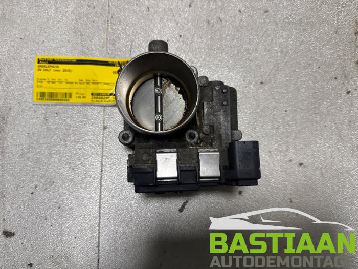 Gebruikte Gasklephuis Volkswagen Golf VII (AUA) 1.2 TSI 16V Prijs € 119,99 Margeregeling aangeboden door Bastiaan Autodemontage