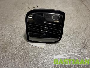 Gebruikte Handgreep Achterklep Seat Altea XL (5P5) 1.2 TSI Prijs € 34,99 Margeregeling aangeboden door Bastiaan Autodemontage
