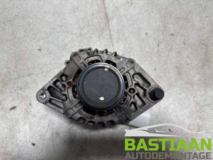 Gebruikte Dynamo Hyundai i30 (GDHB5) 1.4 16V Prijs € 39,95 Margeregeling aangeboden door Bastiaan Autodemontage