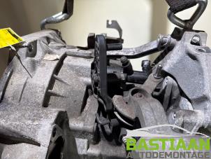 Gebruikte Versnellingsbak Volkswagen Golf VI (5K1) 1.8 TSI 16V Prijs € 449,99 Margeregeling aangeboden door Bastiaan Autodemontage