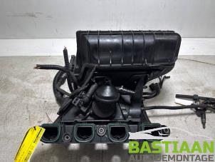Gebruikte Inlaatspruitstuk BMW 3 serie (E46/4) 316i 16V Prijs € 99,95 Margeregeling aangeboden door Bastiaan Autodemontage