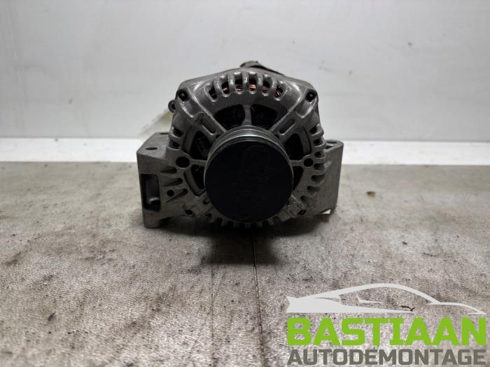 Gebruikte Dynamo Fiat Doblo Cargo (263) 1.3 D Multijet Prijs € 49,95 Margeregeling aangeboden door Bastiaan Autodemontage